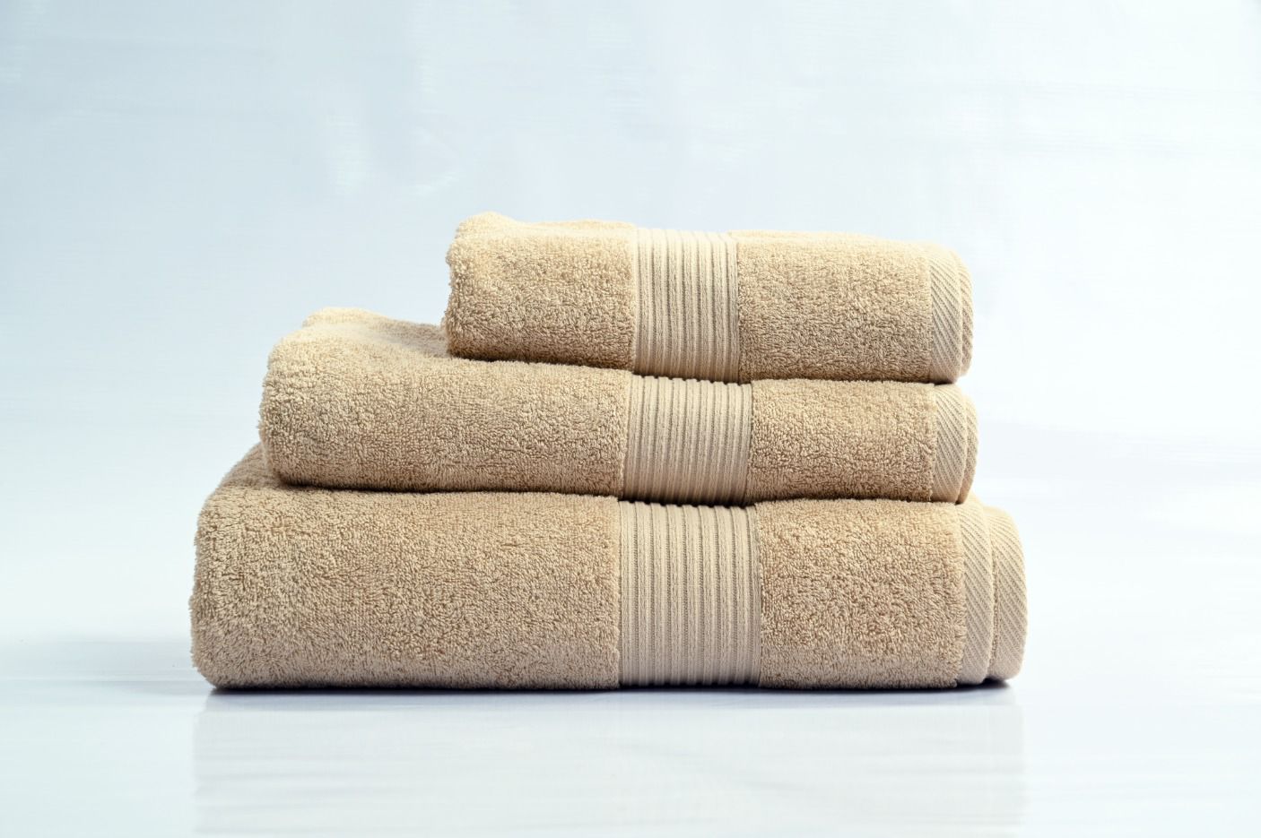 3-Piece Towel Set – 1 Large, 2 Medium