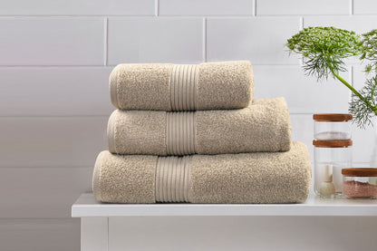3-Piece Towel Set – 1 Large, 2 Medium