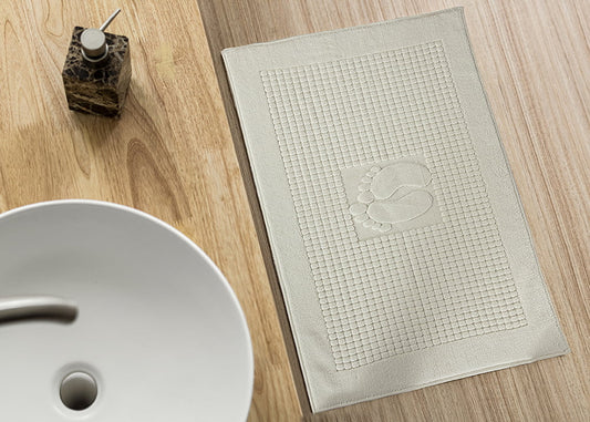 Lara bath mat