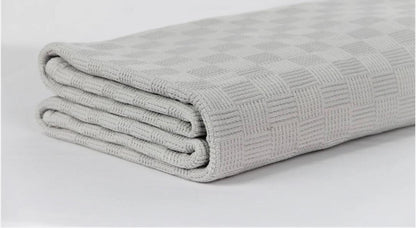 Sola coverlet